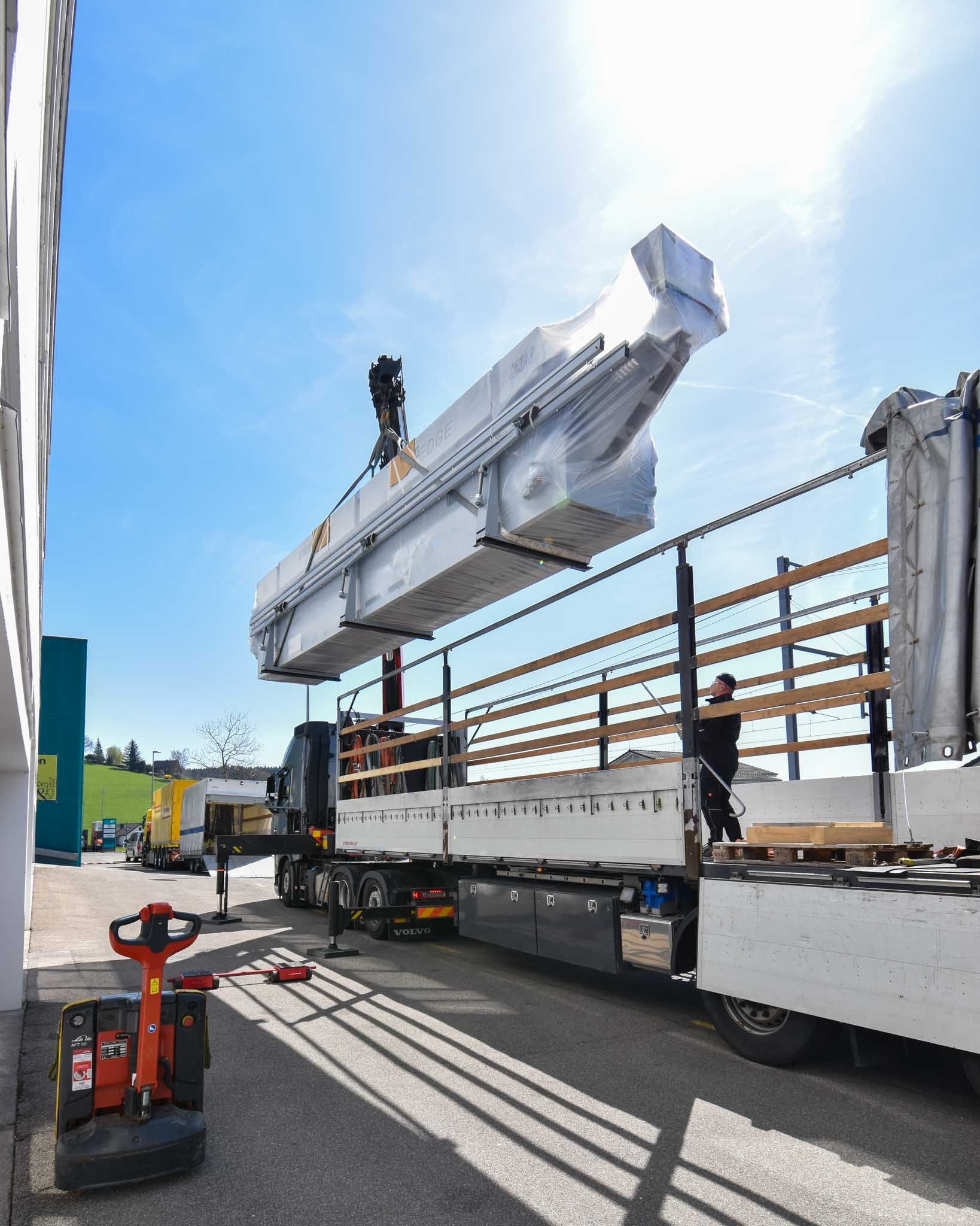 neuer Kantenleimmaschine 04.25-1